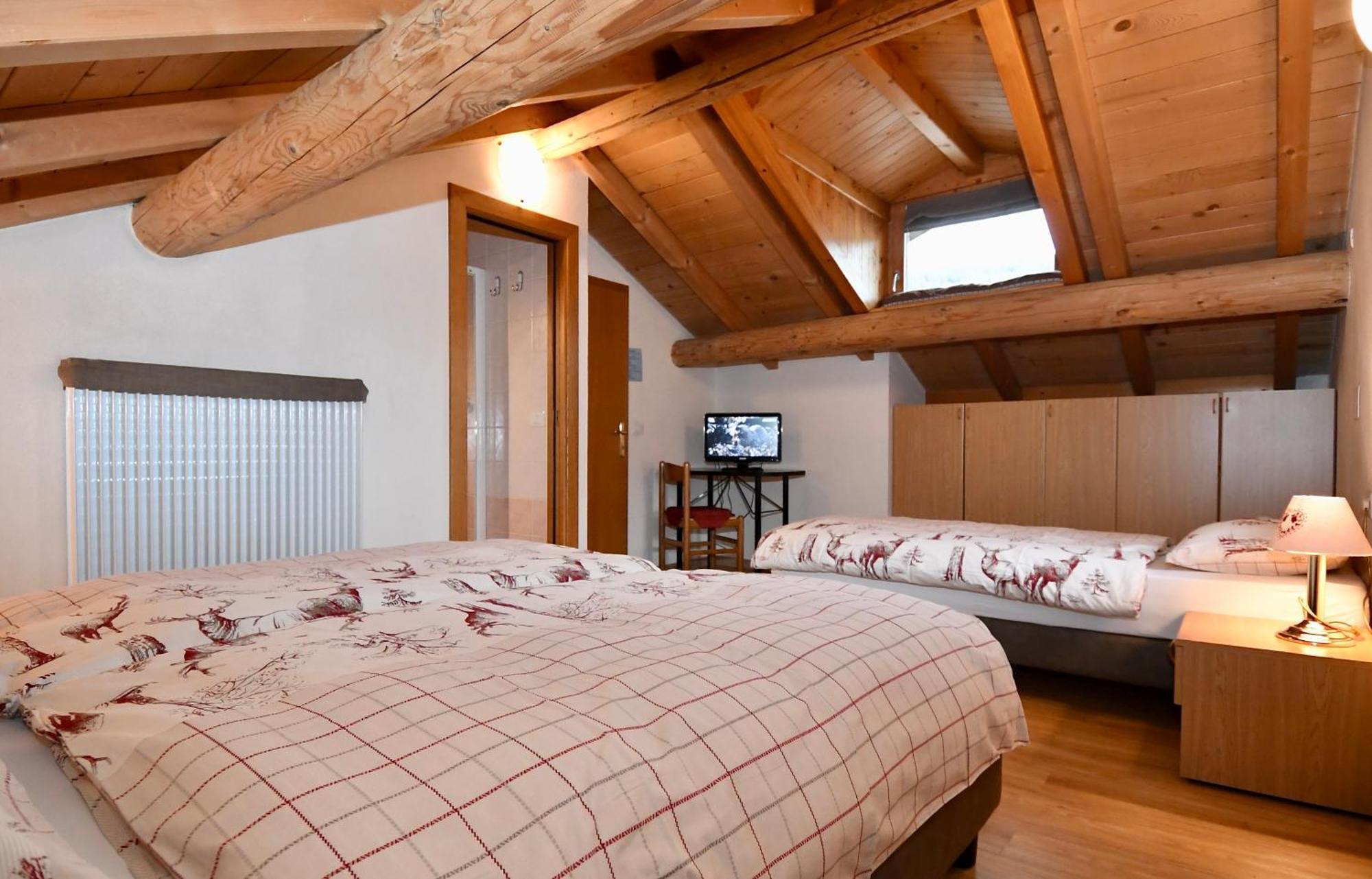 Casa Erica Apartments Ливиньо Экстерьер фото